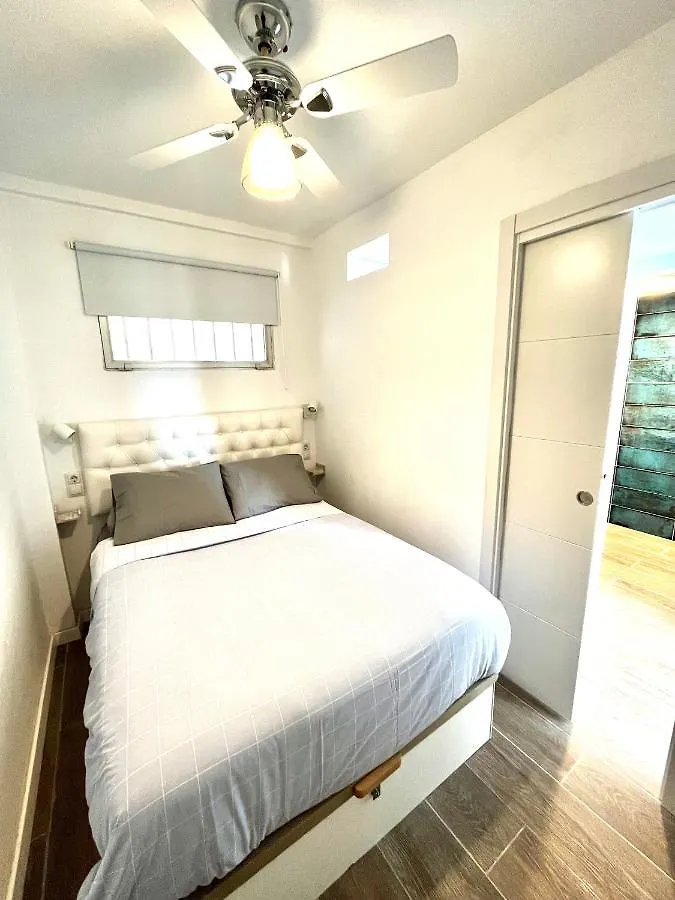 Tar11C - Wifi, Smart Tv, Fire Stick Amazon, Vistas Al Mar, Centro A 5 Minutos, Playa 15 Minutos Apartment Torremolinos 0*,  Spain